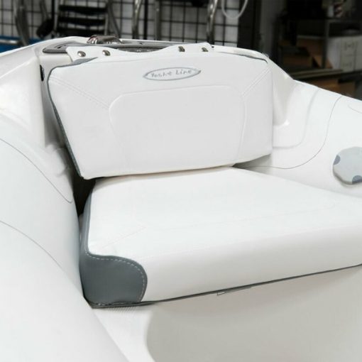 2022 Zodiac Yachtline 440 NEO with Yamaha Outboard