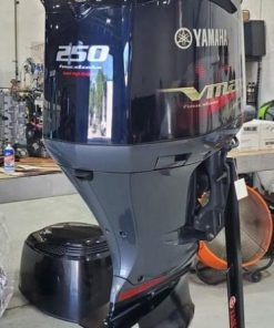 2017 Yamaha VMAX SHO 250 HP 4-Stroke 20″ Shaft