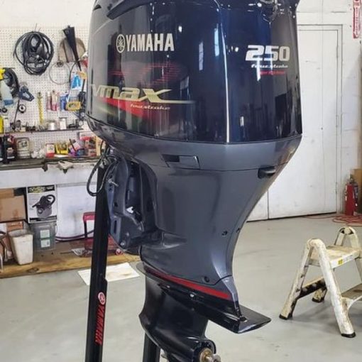 2021 Yamaha VMAX SHO 250 HP 4-Stroke 25″ (L)